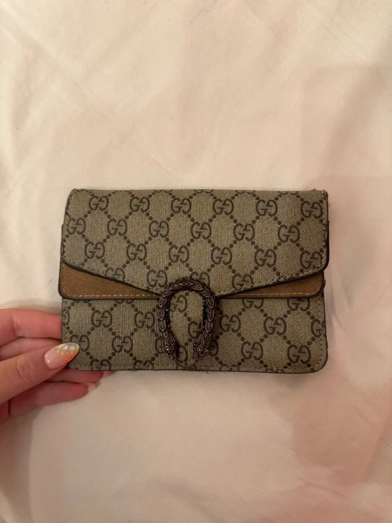 Gucci small Crossbody/ clutch - Picture 1 of 8